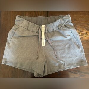 Lululemon size 4 shorts